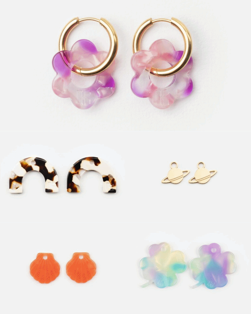 PACK 1 paire + 4 charms au choix